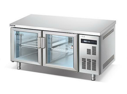 美廚工程款玻璃門(mén)工作臺(tái)